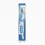 Oral-B Pulsar 3D White Whitening Therapy Battery Powered Manual Toothbrush 1 Count